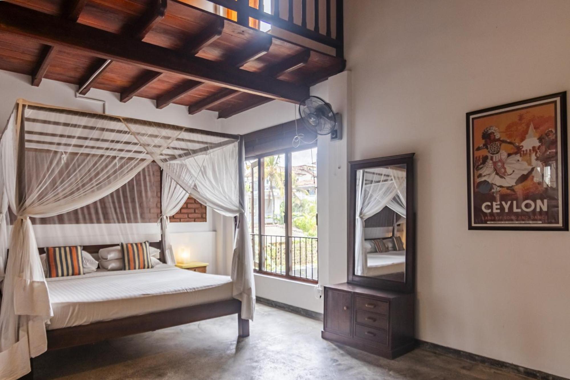 Lion'S Rest Hotel Weligama Bagian luar foto